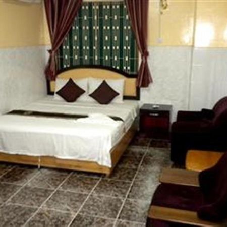 Golden Boat Guesthouse Phnom Penh Rom bilde