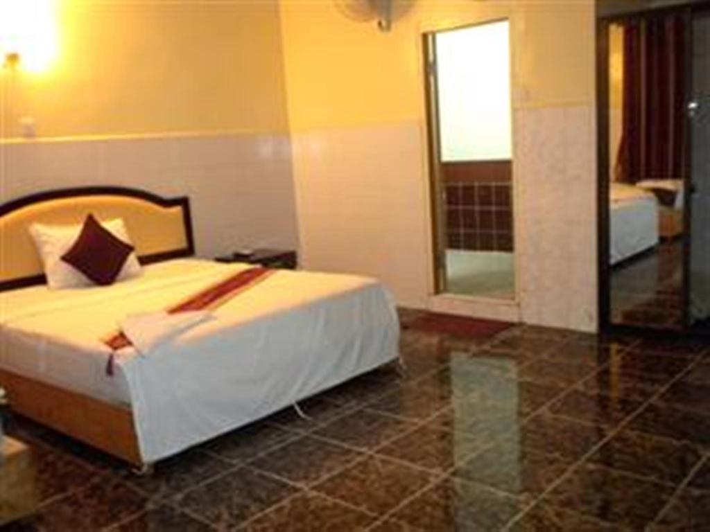 Golden Boat Guesthouse Phnom Penh Eksteriør bilde
