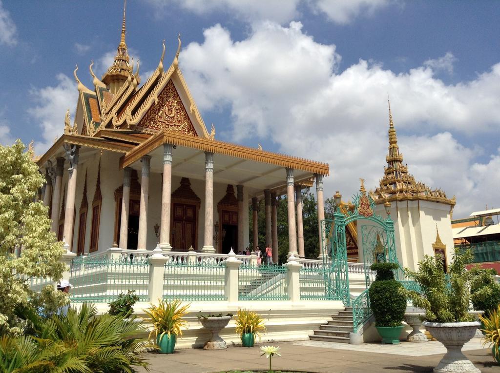 Golden Boat Guesthouse Phnom Penh Eksteriør bilde