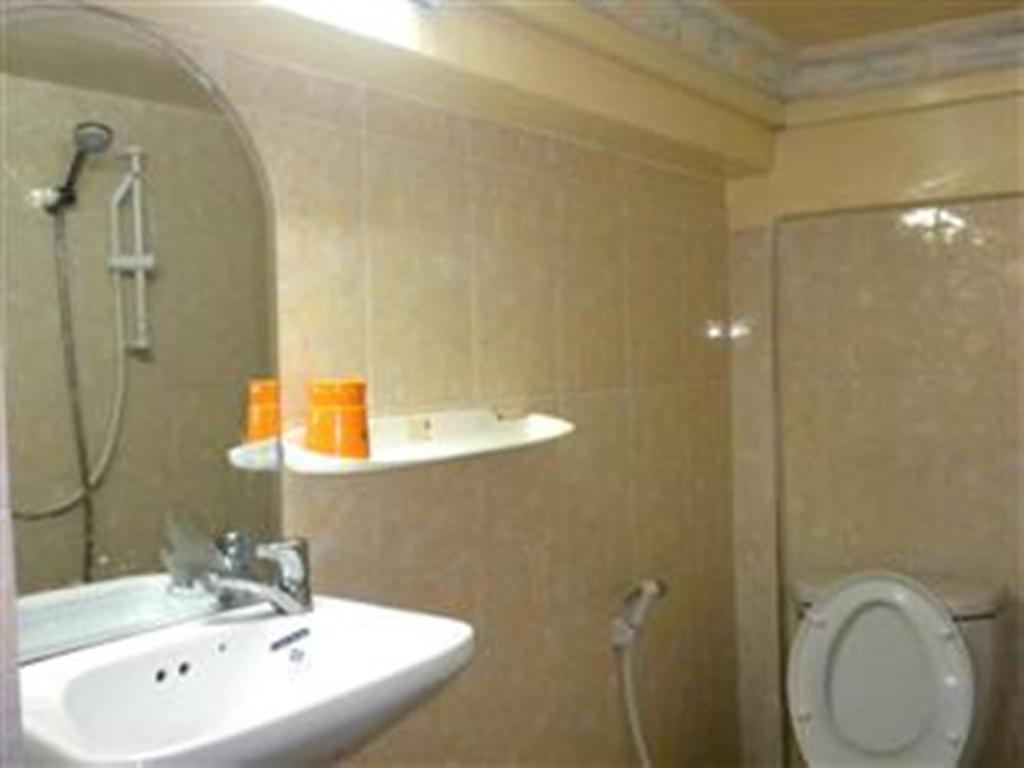 Golden Boat Guesthouse Phnom Penh Rom bilde