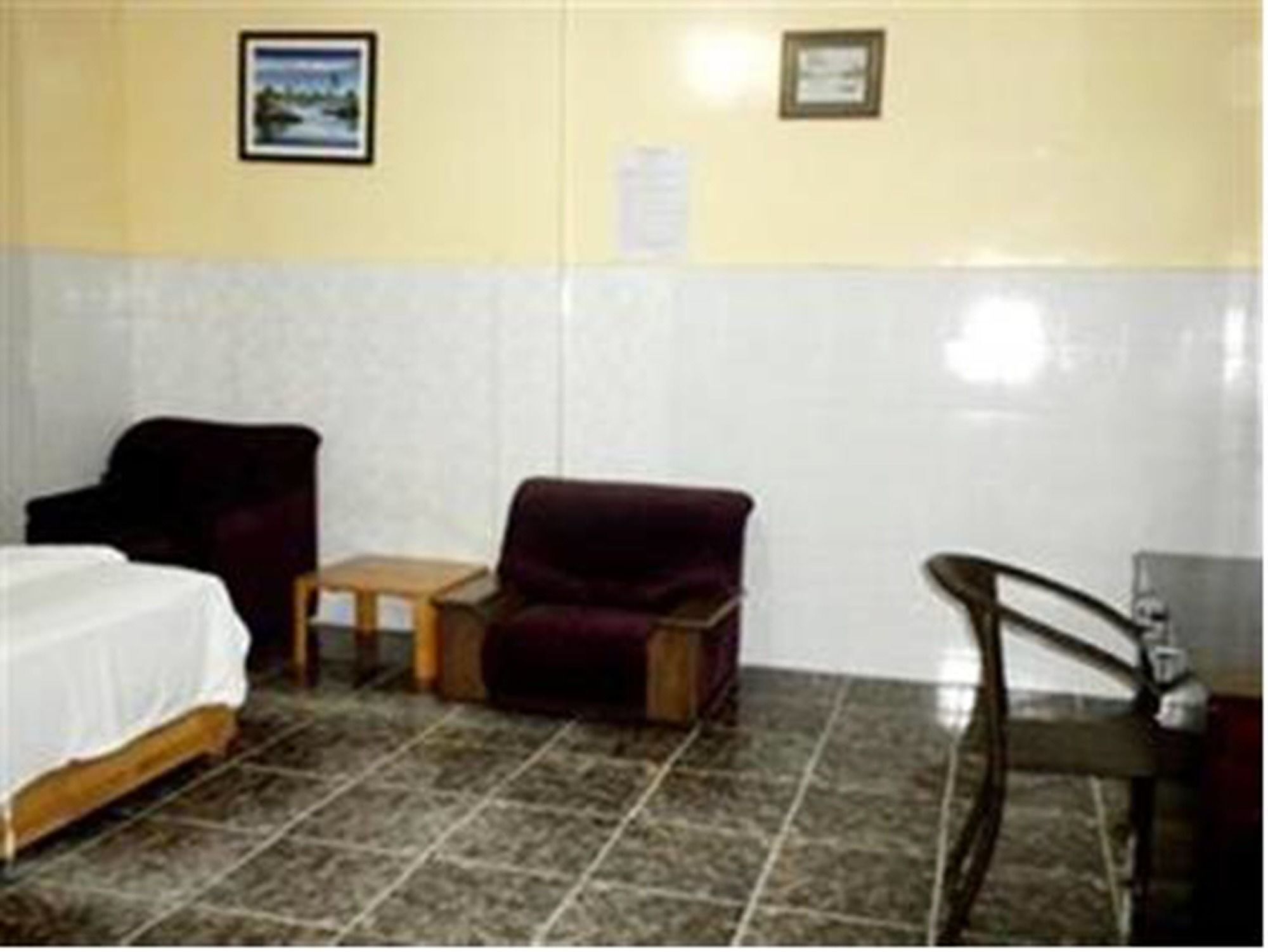 Golden Boat Guesthouse Phnom Penh Eksteriør bilde